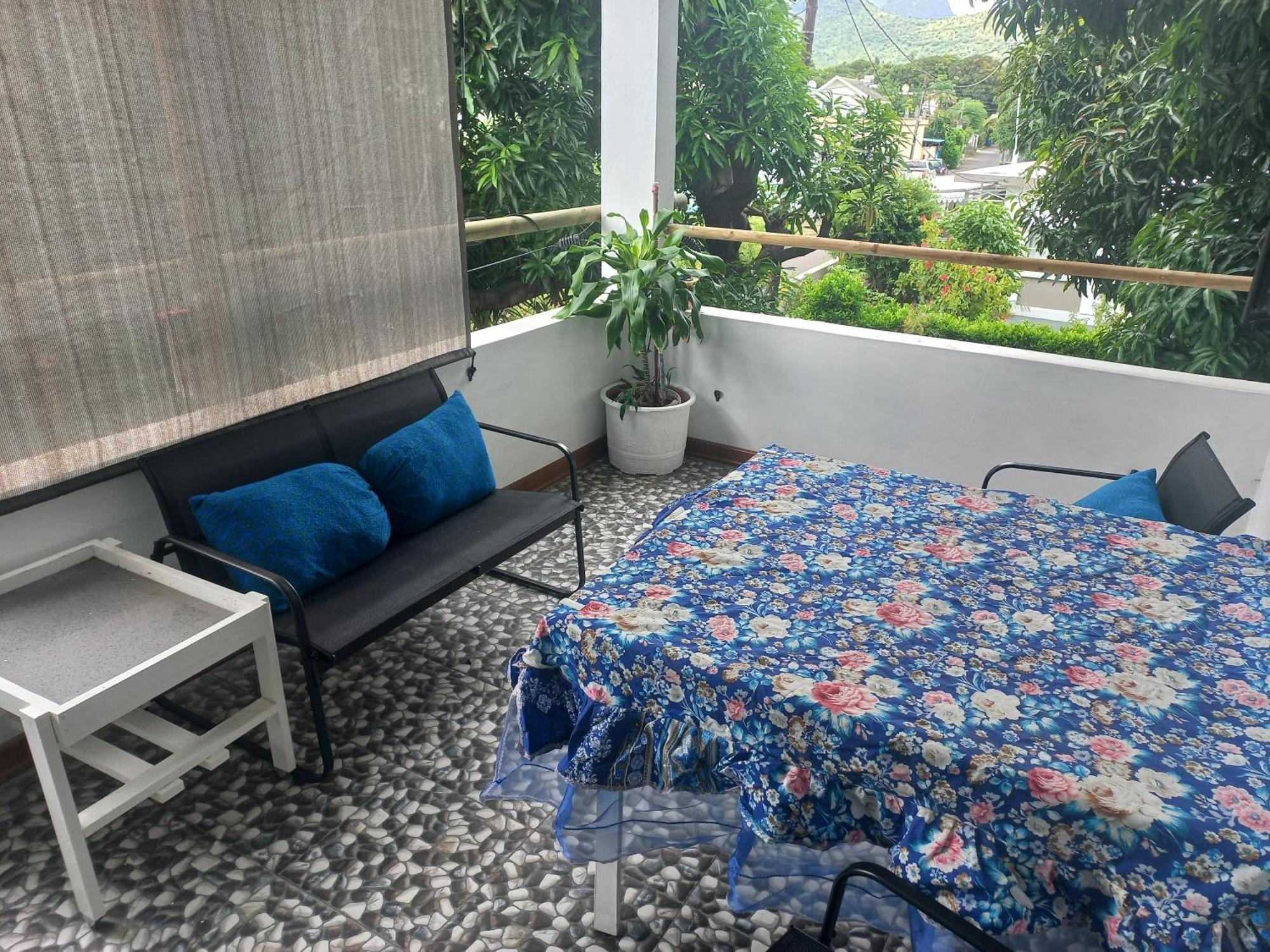 Open Air Cafe & Apartments Port Louis Quarto foto